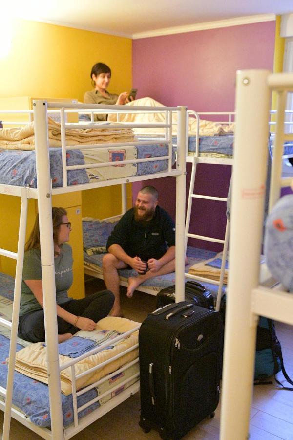 Outlanders Tribe Hostel Split Extérieur photo