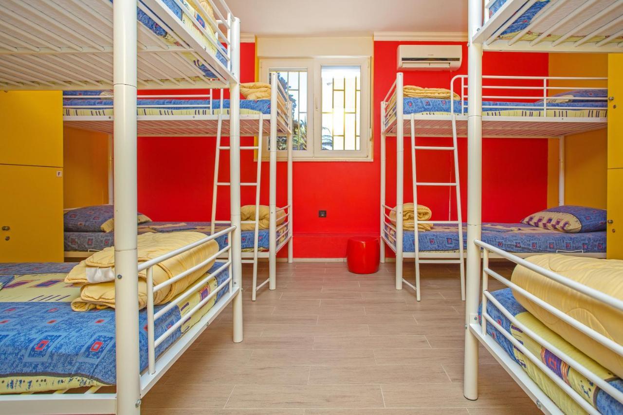 Outlanders Tribe Hostel Split Extérieur photo